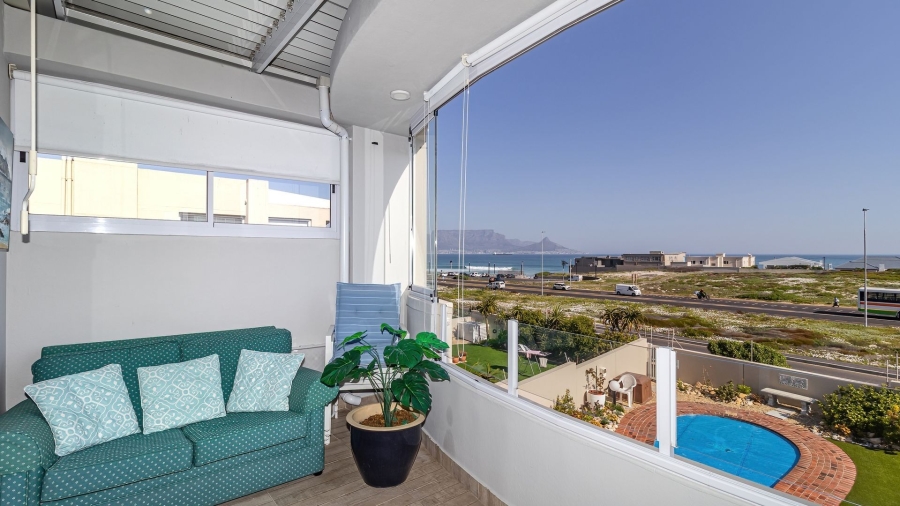 3 Bedroom Property for Sale in Bloubergstrand Western Cape
